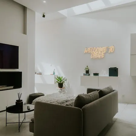 Διαμέρισμα Luxury Loft With Private Parking Λιέγη