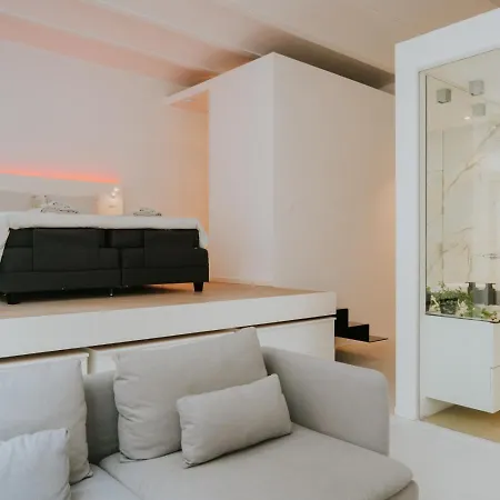 아파트 Luxury Loft With Private Parking