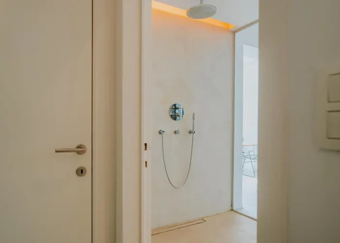 Luxury Loft With Private Parking