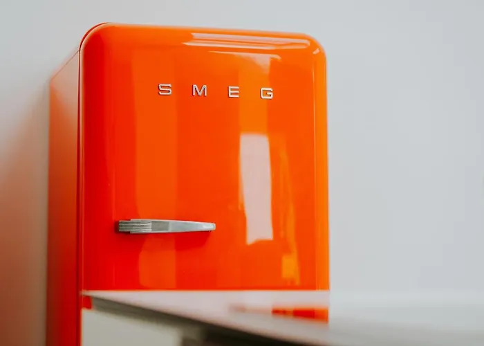 Luxury Loft With Private Parking *